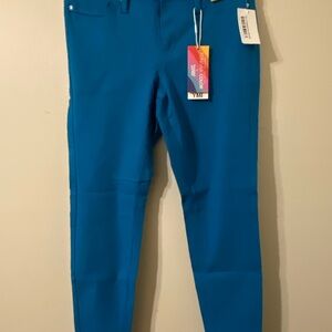 New NWT YMI x Freckled Poppy Bluebell Mid-Rise Skinny Jeans Size‎ 1X